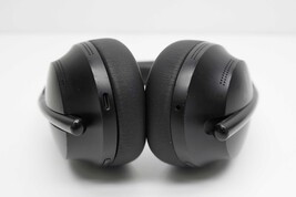 Bose Headphones 700 Wireless Noise Cancelling Over-the-Ear Headphones - Black image 7