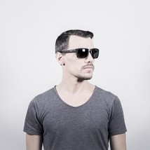 OCEAN BLUE MOON Sunglasses Fashion Polarized Full Frame Rectangle Eyewear - $39.00