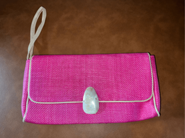Shell Accent Clutch Cosmetics Bag-Vintage Avon Canada-Pink/Beige Wristlette EUC - £13.45 GBP