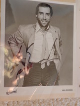 Lee Greenwood Autographed Photo of  MCA Records (#1787)  - £23.62 GBP