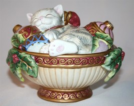 Fitz And Floyd Essentials Kristmas Kitty Round Box With Lid #977 - £22.37 GBP