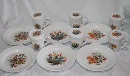 Gibson Grand Nobility Holiday Holly Pine Cone 18 pc Dessert Set For 6  #1891 - £46.30 GBP