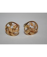 Vintage Avon Gold Toned Leaf Clip Earrings J212GS - £9.59 GBP