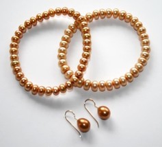 Honora Golden Fw Cultured Pearl 2 Bracelets 14K Earrings Nwot D9DB - £59.95 GBP