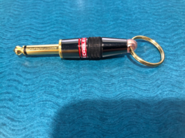 MONSTER CABLE KEYCHAIN - $361.98 MXN
