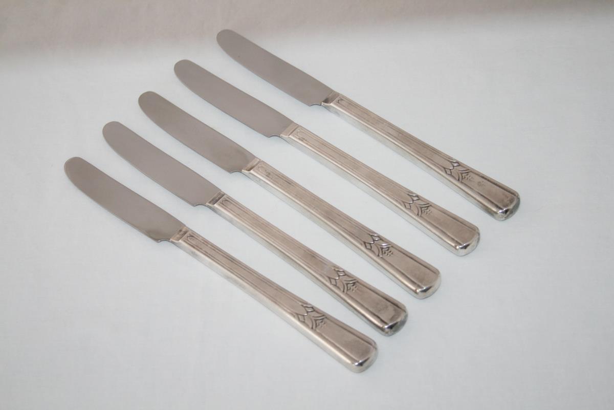 International Wm Rogers Silverplate 1939 -Sovereign- Set of 5 Grill Knives #2000 - $28.00