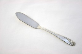 1847 ROGERS BROS Flatware -DAFFODIL- Silverplate Flat Master Butter Knif... - $15.00