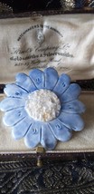 Vintage 1980-s Beautiful Blue/Cream Glazed Ceramic/Porcelain Daisy Flowe... - £21.80 GBP