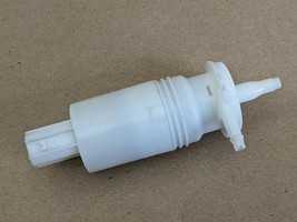 OEM 2001-2003 Chrysler Dodge Rear Lift-gate Washer Pump Motor 5019245AA - $22.76