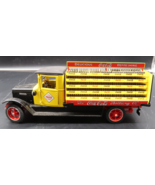 Danbury Mint 1928 International Coca-Cola Delivery Truck 1:24 Scale 1996 - $1,106.55 MXN