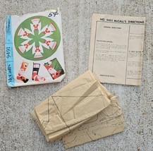 McCalls Sewing Pattern 9491 Christmas Stockings Tablecloth Tree Skirt VTG 1968 - £28.81 GBP