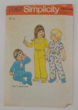 VTG SIMPLICITY PATTERN #7067 TODDLER PAJAMAS SZ 1/2 TOP BOTTOMS UNCUT PR... - $7.99