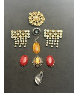 9pcs Set Of Vintage Handmade sowjetische Brooches And Pendants - $76.10 CAD