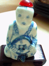 ANTIQUE Chinese Hand Painted Figure Shape Snuff Bottle Signed - £139.94 GBP