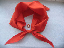 ORIGINAL Pioneer Tie Scarf USSR Boy Scout &amp; PIN Badge Soviet пионерский... - $12.83