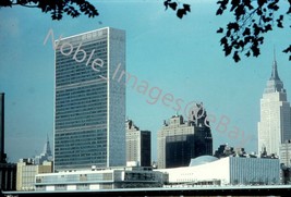 1950s United Nations Headquarters from East River New York Retail Slide - £3.13 GBP