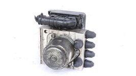 2010-2012 Honda Crosstour 2.4L VSA ABS Anti-Lock Brake Modulator Pump image 2