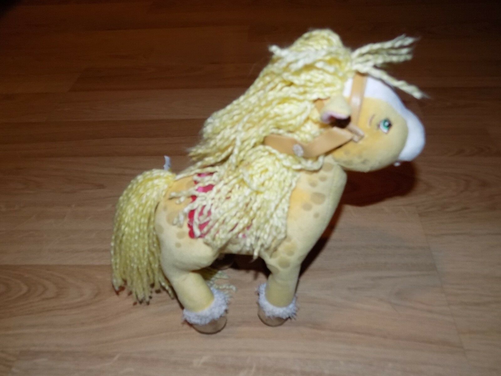 Primary image for 10" Strawberry Shortcake Plush Horse Pony Honey Pie 2004 Ban Dai Stuffed Animal 