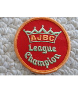 VINTAGE “AJBC LEAGUE CHAMPION” ROUND CLOTH PATCH (#1901).  - $188.77 MXN