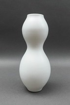 Jonathan Adler Pot Au Porter Matte White Ceramic Gourd Tamarind Vase 10&quot; - £160.84 GBP