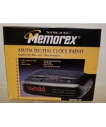 Vintage Cream color Memorex am/fm digital alarm clock radio - $525.81 MXN