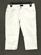 THE LIMITED CAPRI JEANS SIZE 6 WHITE FLAT FRONT ROLLED CUFFS 5 POCKET DE... - $17.56