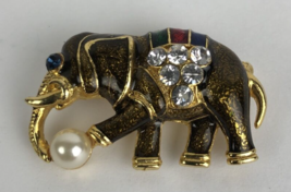 Vintage Beautiful Rhinestone Pearl Brooch Lapel Pin Elephant - LOOK - £12.75 GBP