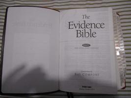 NKJV Complete Evidence Study Bible [Hardcover] Comfort, Ray - £43.44 GBP