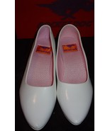 Rocket Dog Women&#39;s Passion White Patent Kitten Heel Pumps Size 7 M Gentl... - $13.66 CAD