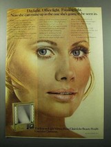 1969 Clairol True-to-Light Mirror Ad - Light - £14.50 GBP