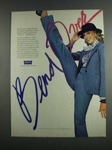 1984 Levi's Bend Over Pants and Blouse Ad - $18.49
