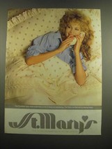 1983 St. Mary&#39;s Courtship Lace Sheet Ensemble and Performer Blanket Ad - £14.77 GBP