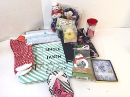 Ladies Stocking Stuffers Christmas GiftS Lot Of 10 Misc NWT Candle Journal Socks - £14.74 GBP
