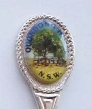 Collector Souvenir Spoon Australia Quondong Hotel N.S.W. Defunct - $9.99