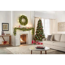 7.5&#39;  Wesley Spruce Christmas Tree 600 Colored or Clear LED Lights 1142 Tips - £73.70 GBP