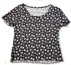 Youth Daisy Print Shirt Top youth  XL Black Knit Short Sleeve Round Neck - $8.49