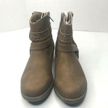 So Authentic American Heritage Courtney Style Stone Pair of Girl&#39;s Boots, Size 4 - $24.95