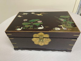 Tabletop Vintage Chinese Musical jewelry box 1990&#39;s (Original Owner!!) - £77.53 GBP