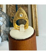 Unsigned 3D Gold Tone Rhinestone Ring 8 - €17,30 EUR