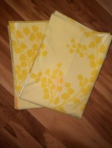 2 Vintage Standard Springmaid Mariposa Butterfly Pillowcases Yellow Whit... - £14.96 GBP