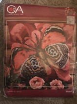 Collection D&#39;Art Elegant Pillow Yarn Kit New Discontinued Complete In Ba... - $25.95