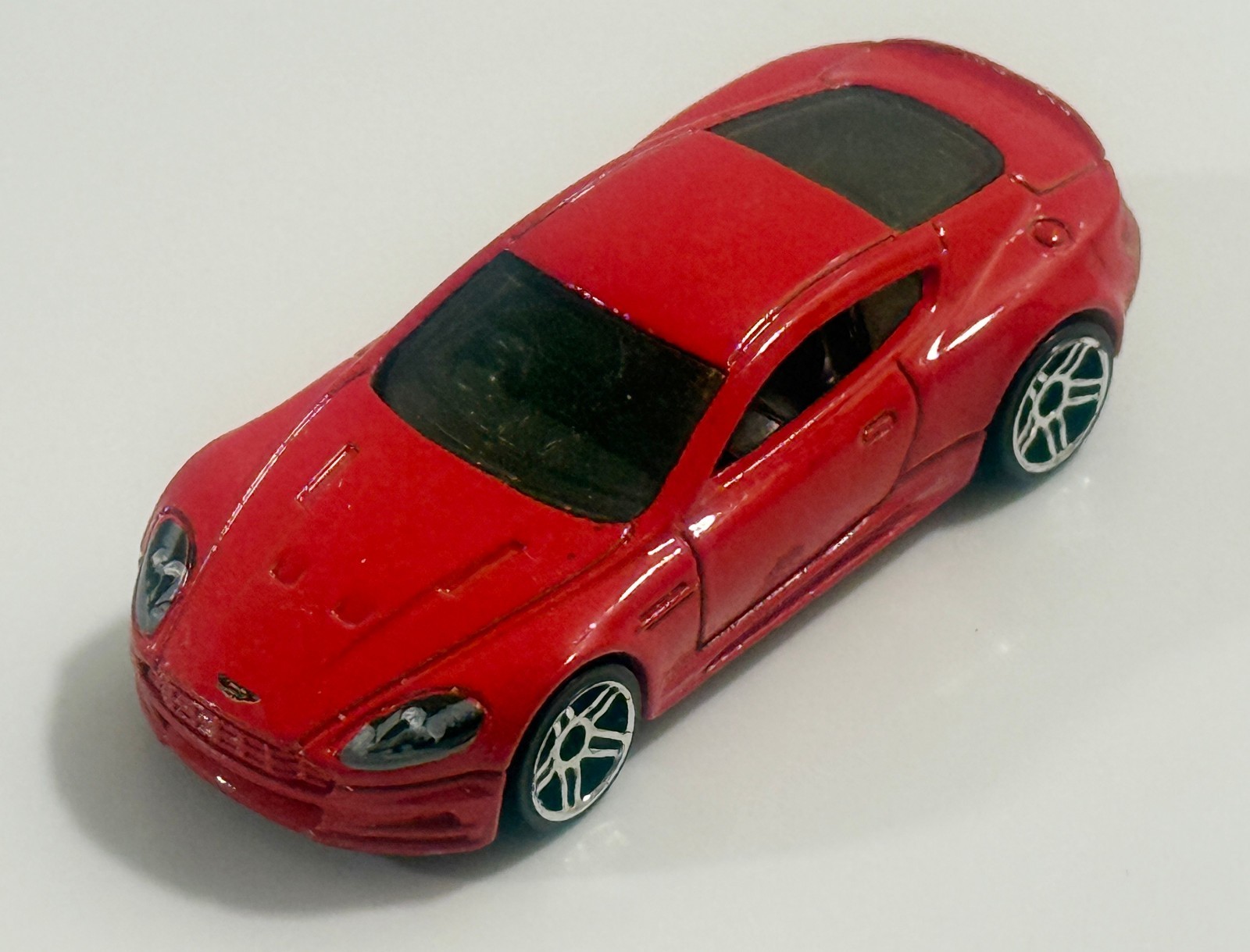 Hot Wheels ASTON MARTIN DBS 106/250 Then And Now LOOSE Red 2010 - $4.94