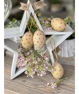 Daisies Hanging Wooden Egg - $10.73 CAD