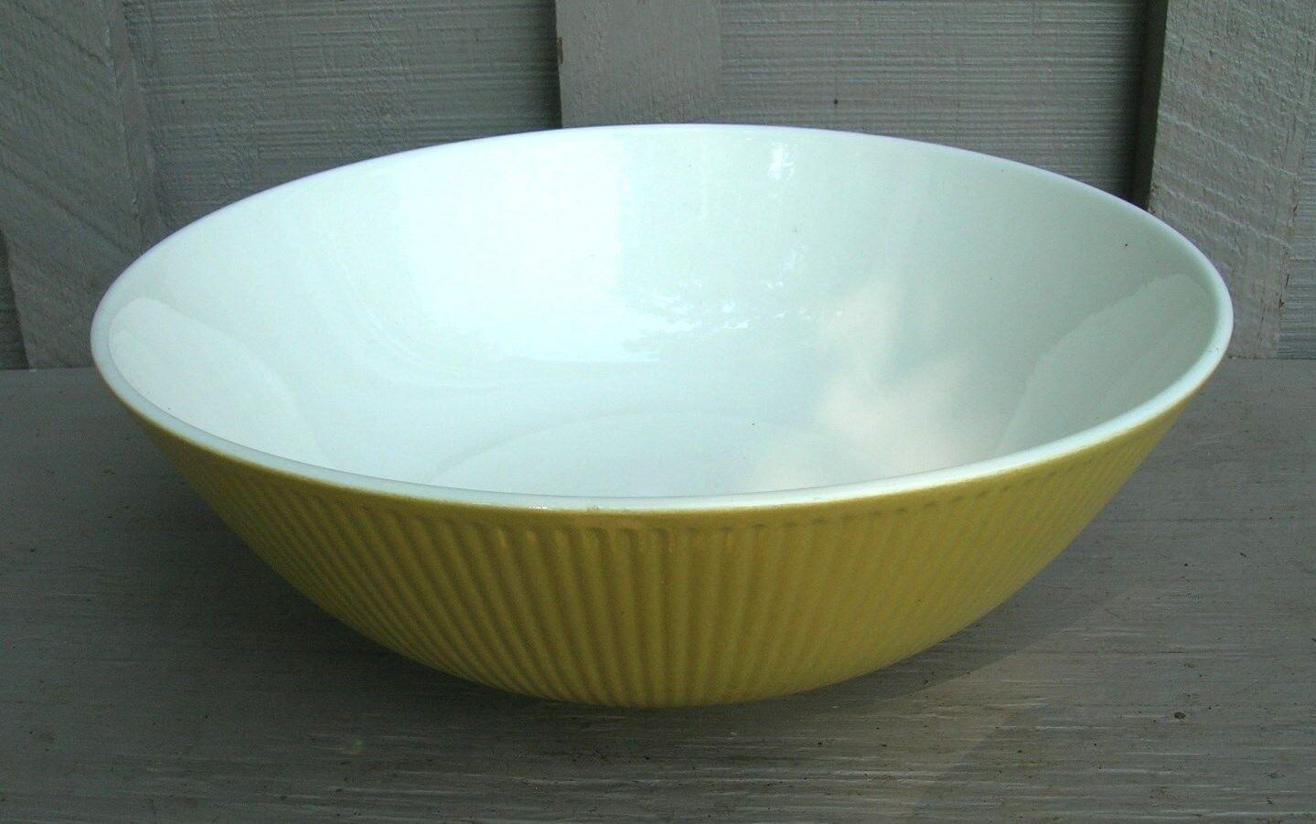 Primary image for Old Vintage Ribbed Fruit Mixing Bowl Kitchen Decor Tool 10-3/8" MCM
