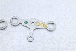 BMW N20B20 13647639994 FUEL INJECTOR BRACKETS PAIR E5181 image 3