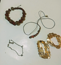 Lot of 4 Ladies Jewerly items Like new - $2.88