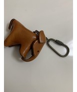 Retro Elephant Leather Keychain - $474.22 MXN