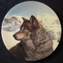 Gray Wolf Collector Plate Thomas Hirata Lone Vanguard Wild Spirits Wildlife - £23.69 GBP
