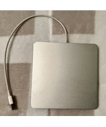 Apple MD564LL/A External USB SuperDrive All Disk Media-Apple OEM Portabl... - $278.42 MXN