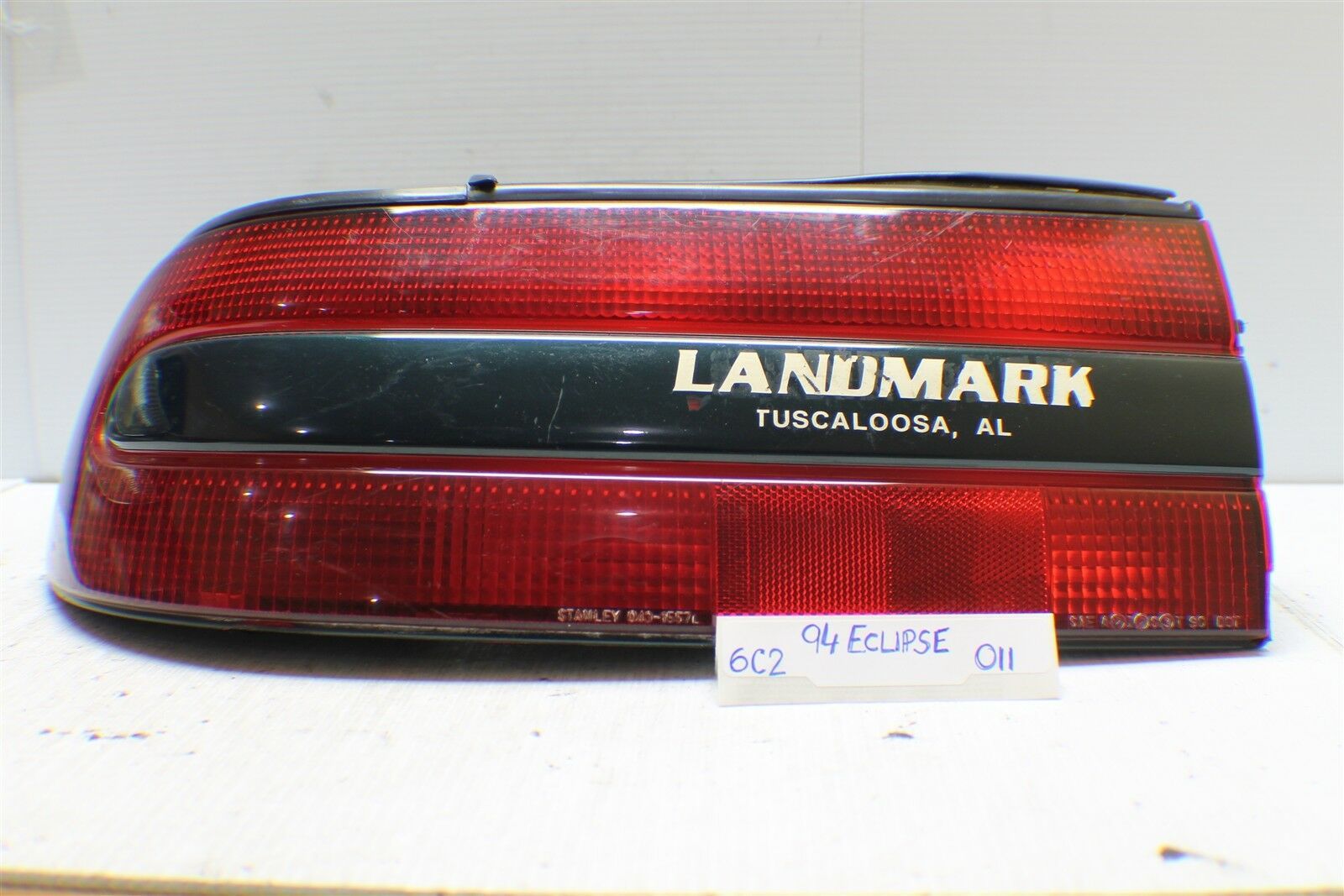 1992-1993-1994 Mitsubishi Eclipse Left Driver Genuine OEM tail light 11 6C2 - $28.04